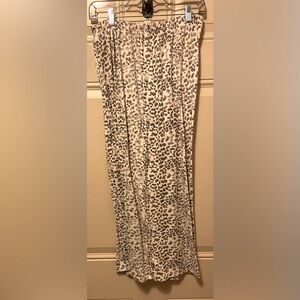 Sweet Lovely by Jen Leopard Print Lounge Pants Crop Length Size  2X